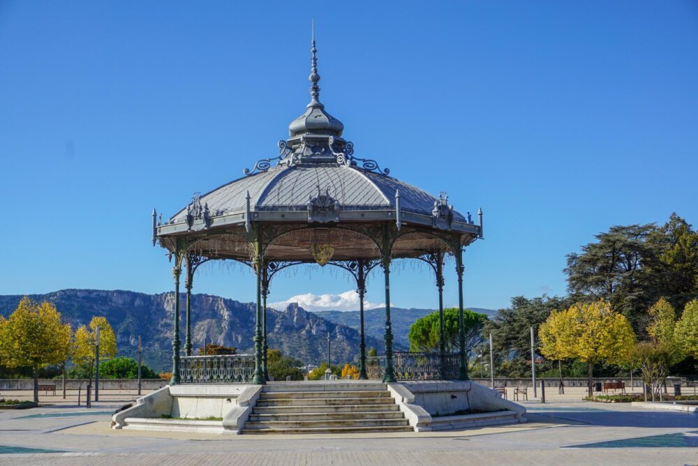 Le kiosque Peynet à Valence