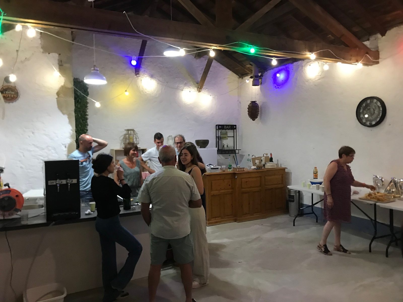 La cuisine d’été ouverte sur la cour